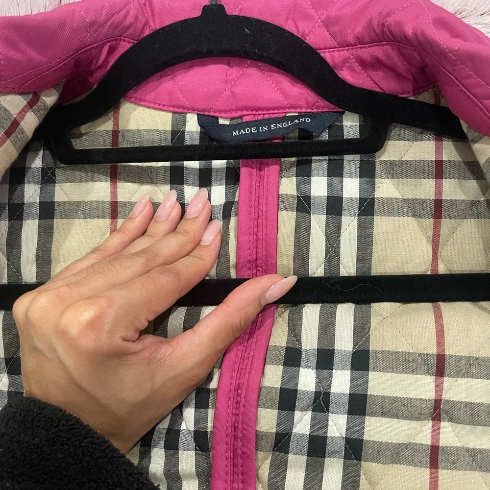 Authentic iconic Burberry "Constance" quilted jacket - Picture 3 of 7